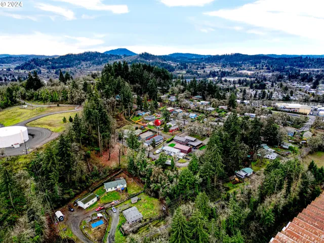 $335,000 | 502 South 6th Street, Springfield, OR 97477