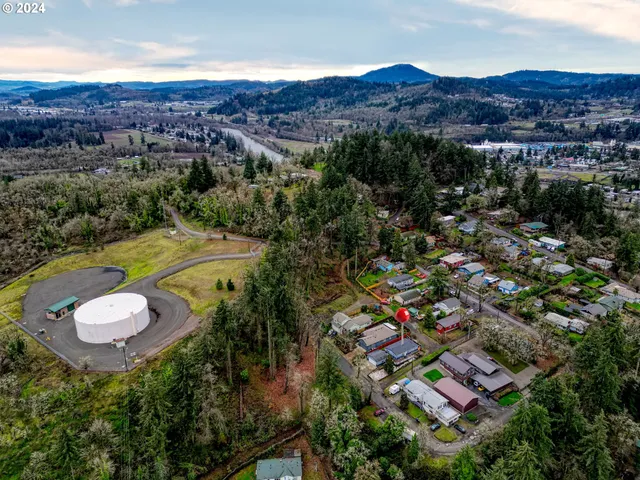 $335,000 | 502 South 6th Street, Springfield, OR 97477