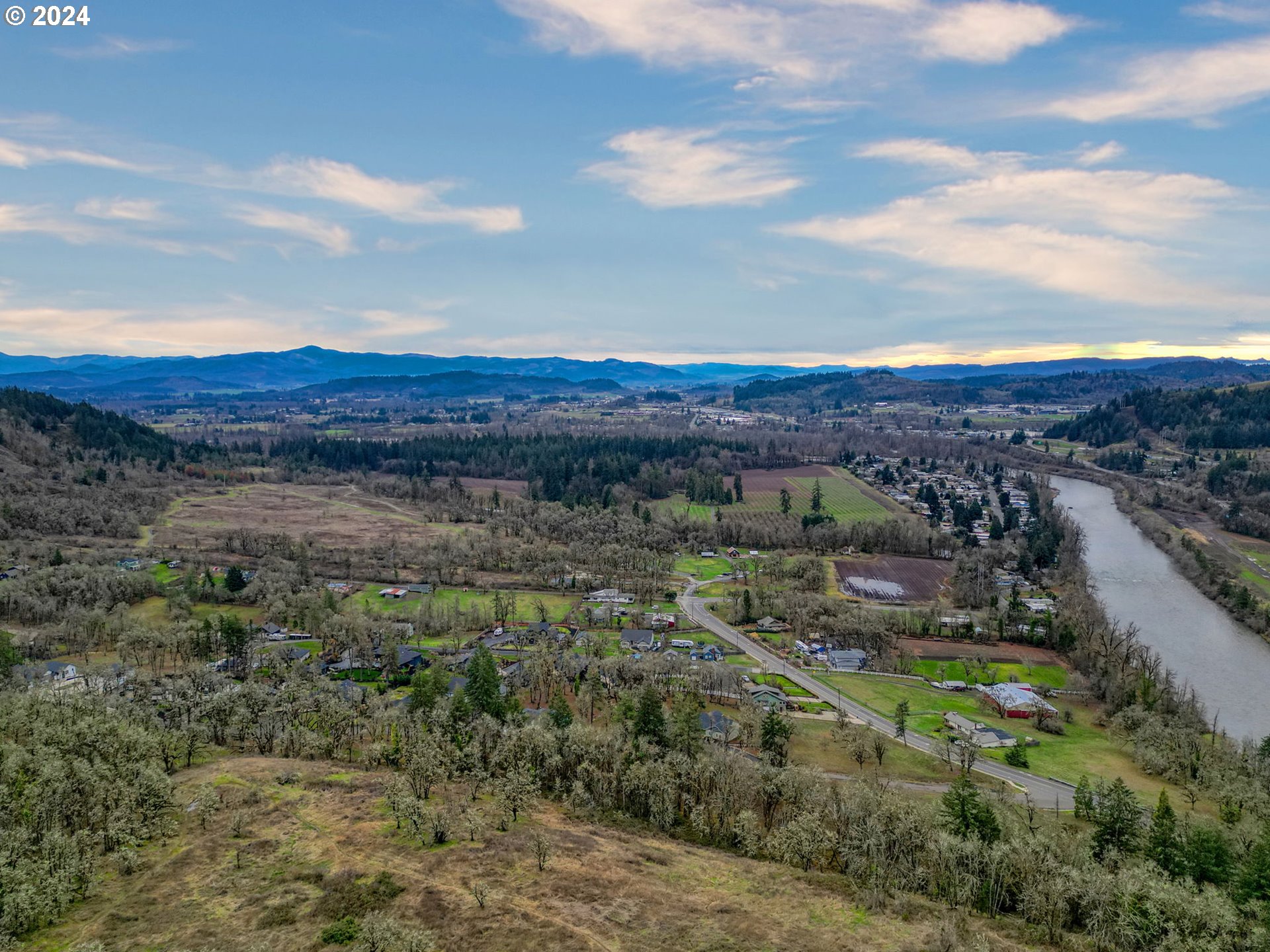 502 South 6th Street Springfield, OR 97477 - Photo 45 of 48