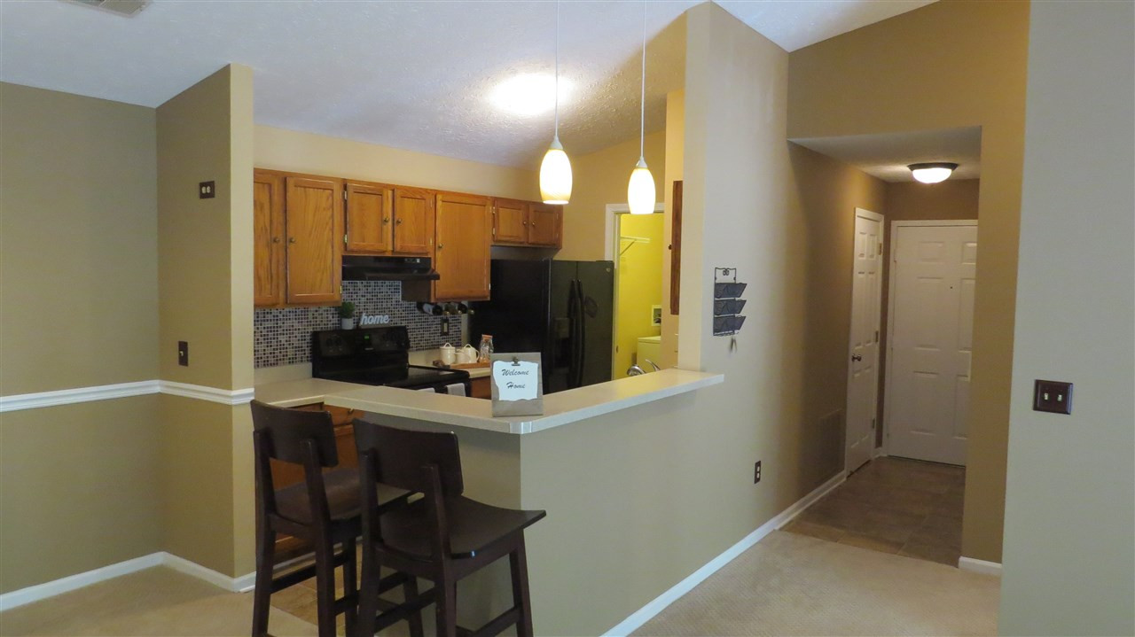 370 Timber Ridge Drive, Unit 9 Newport, KY 41071 - Photo 2 of 30 Gallery Image 2