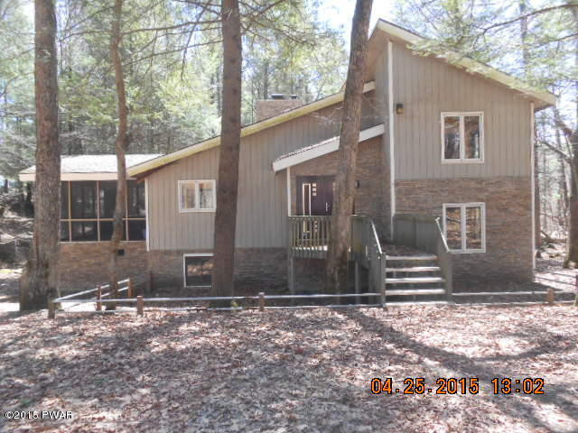 1785 Manchester Drive Bushkill, PA 18324 - Photo 1 of 10