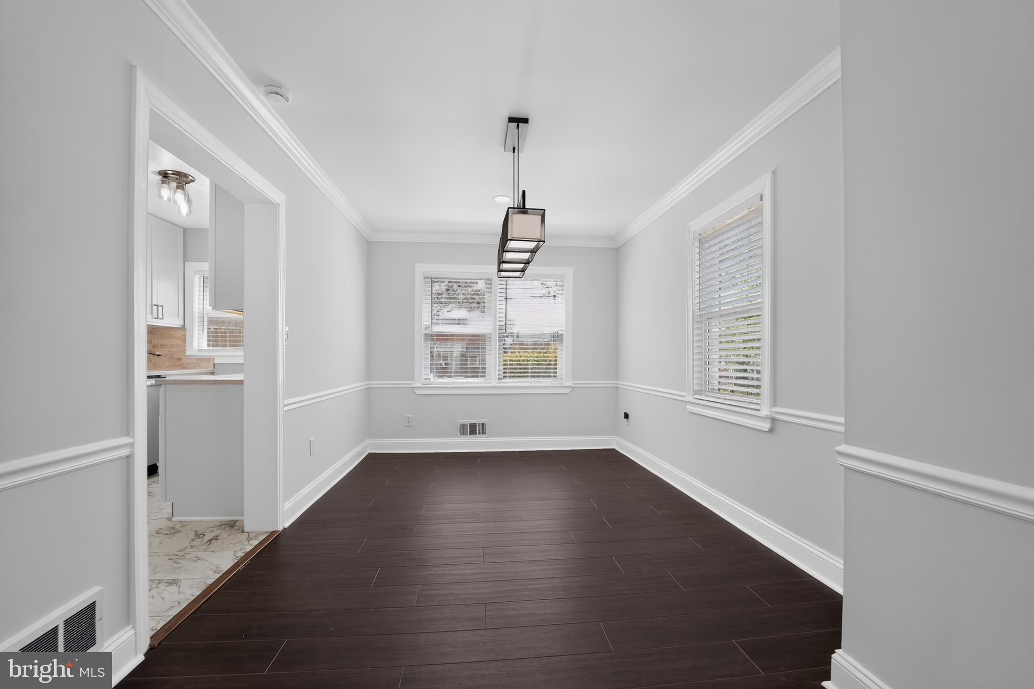 2128 Redthorn Road Baltimore, MD 21220 - Photo 7 of 30