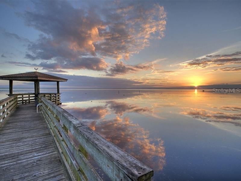 817 Paradise Boulevard Georgetown, FL 32139 - Photo 7 of 14 a view of outside space ocean and mountain view