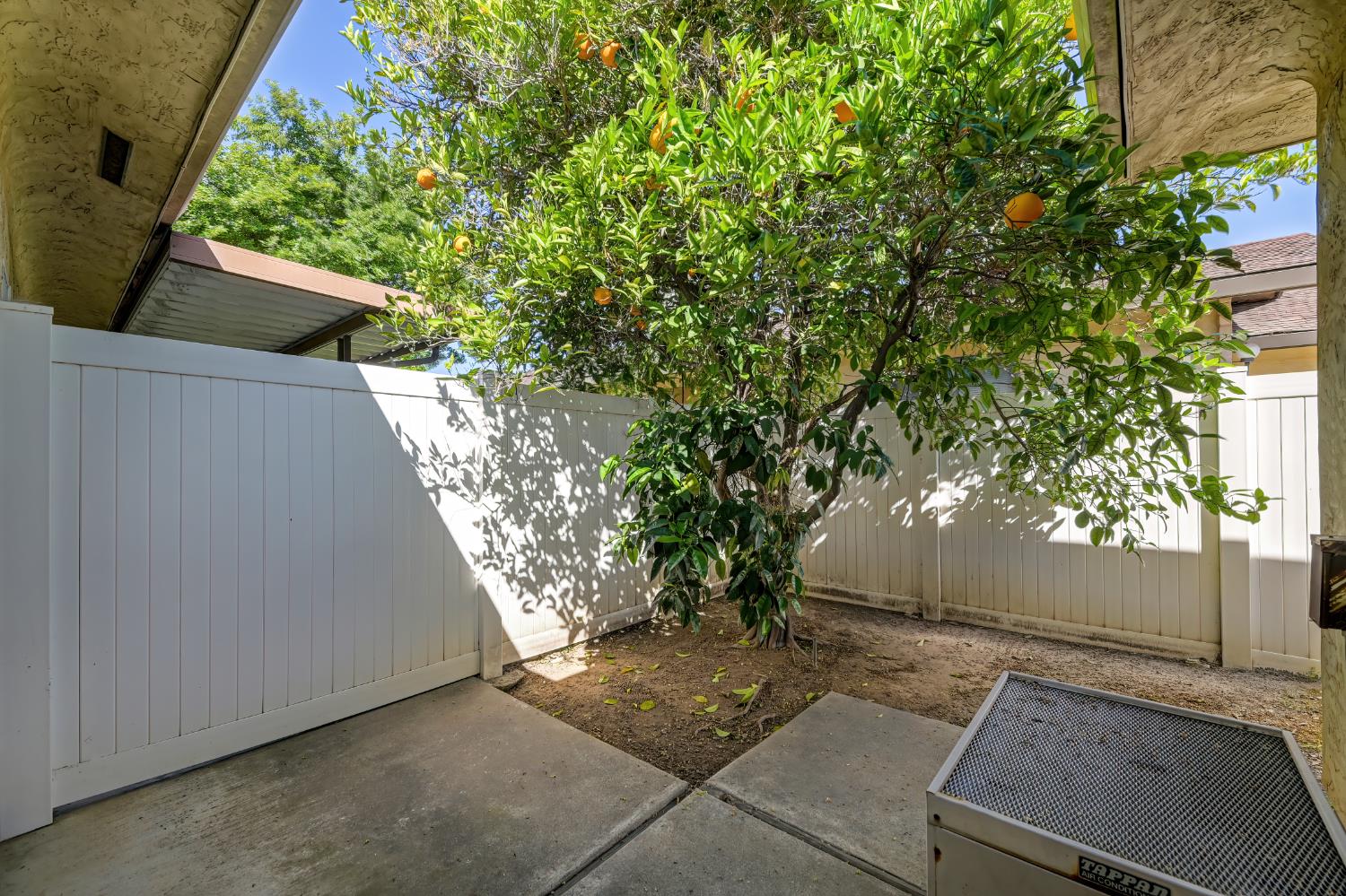 1402 Keagle Way Lodi, CA 95242 - Photo 46 of 49