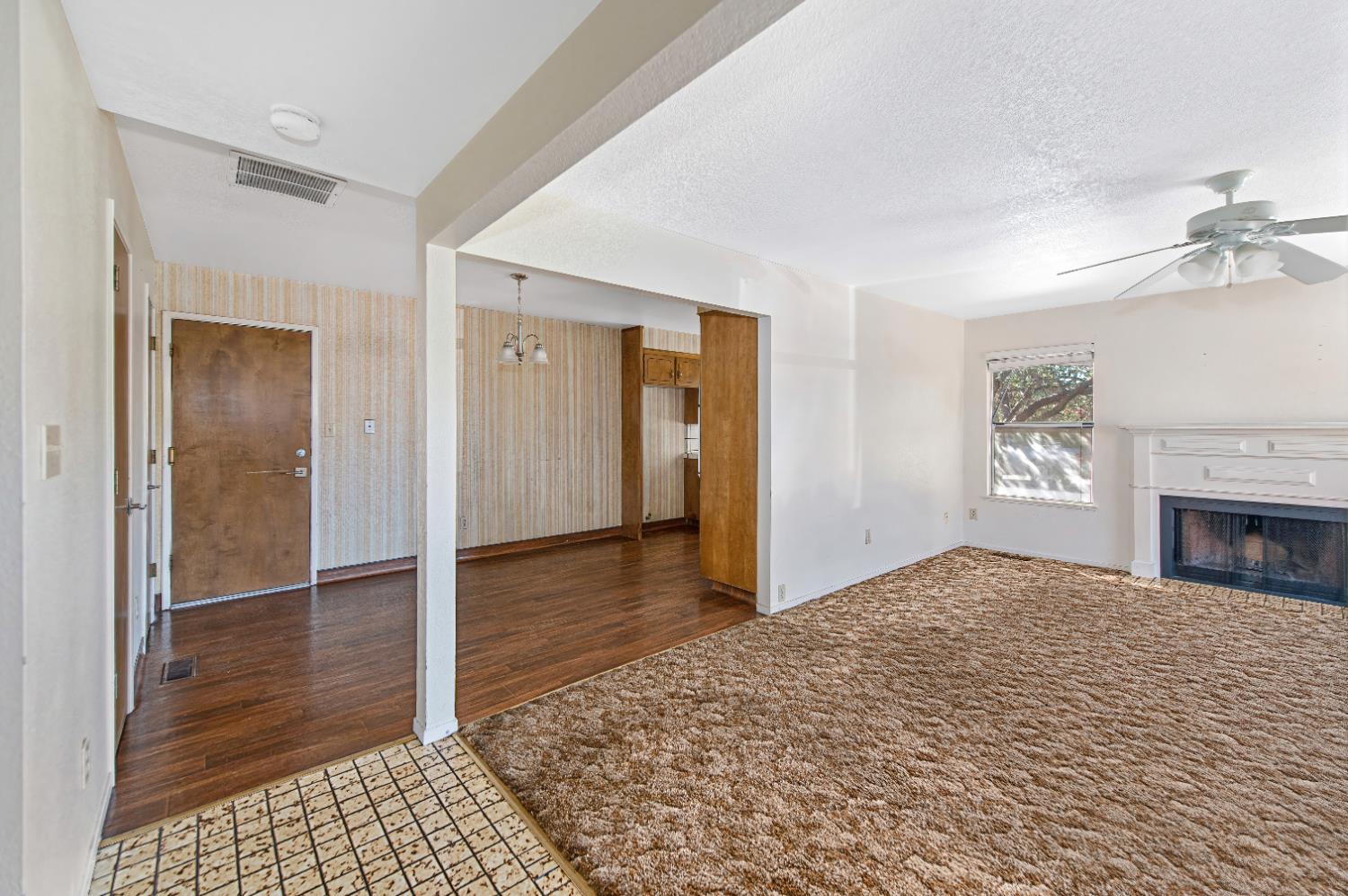 1402 Keagle Way Lodi, CA 95242 - Photo 5 of 49