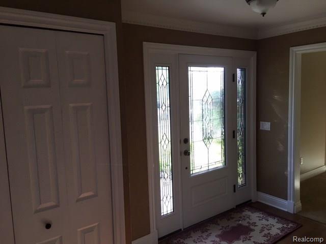 1793 Charm Court Rochester Hills, MI 48306 - Photo 4 of 10