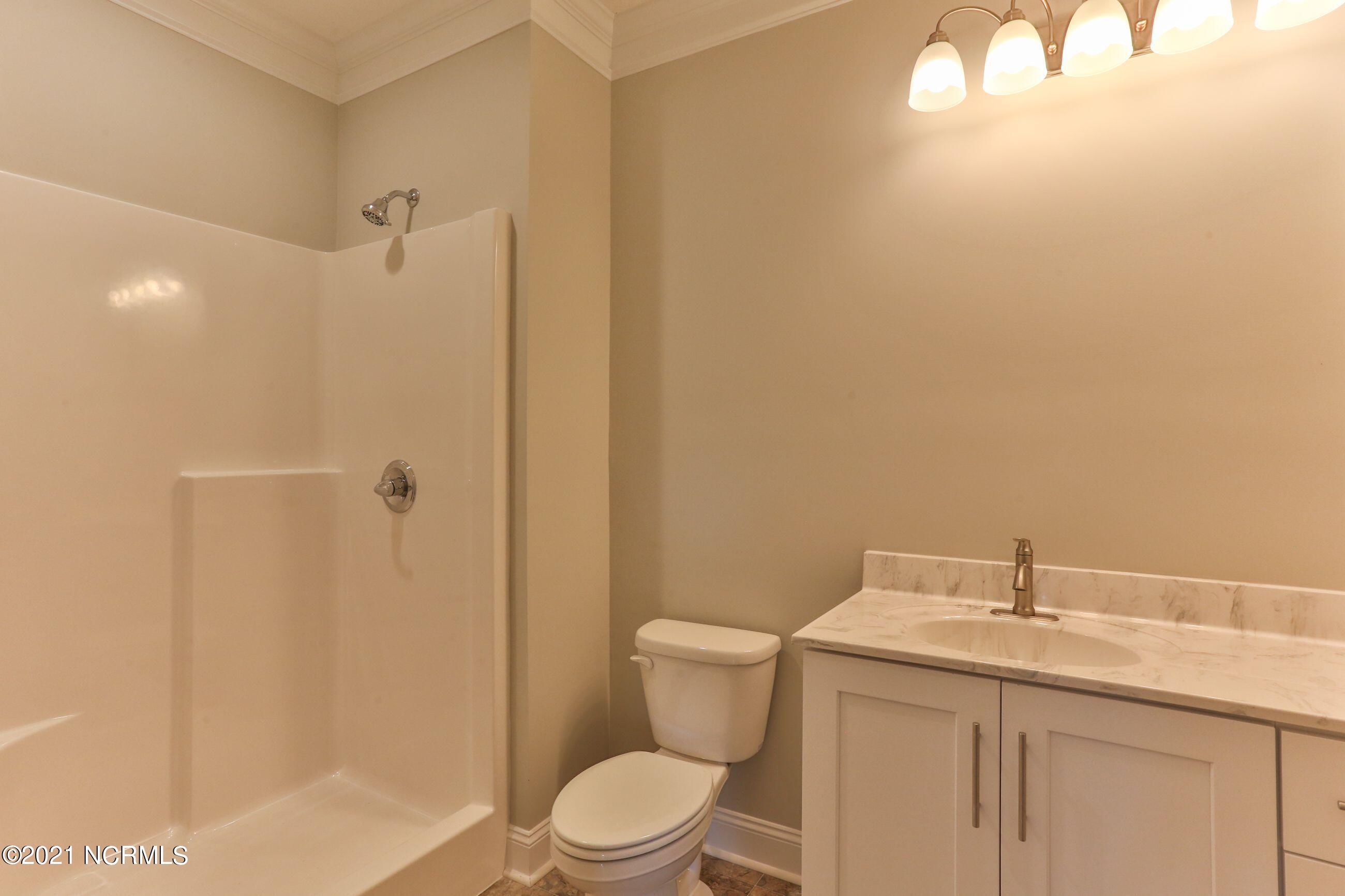 2024 Brooklyn Lane Rockingham, NC 28379 - Photo 13 of 28 b17