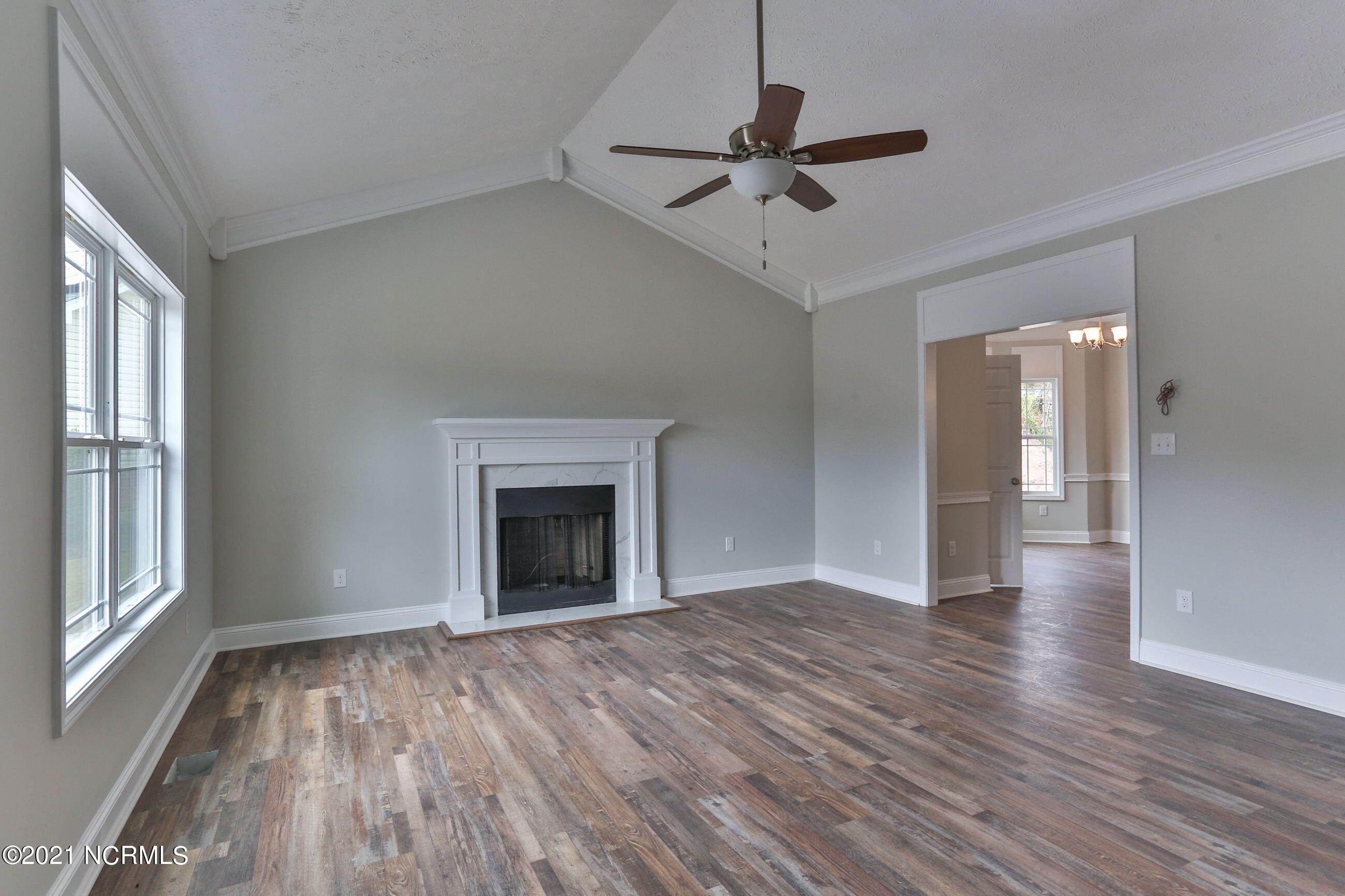 2024 Brooklyn Lane Rockingham, NC 28379 - Photo 2 of 28 b