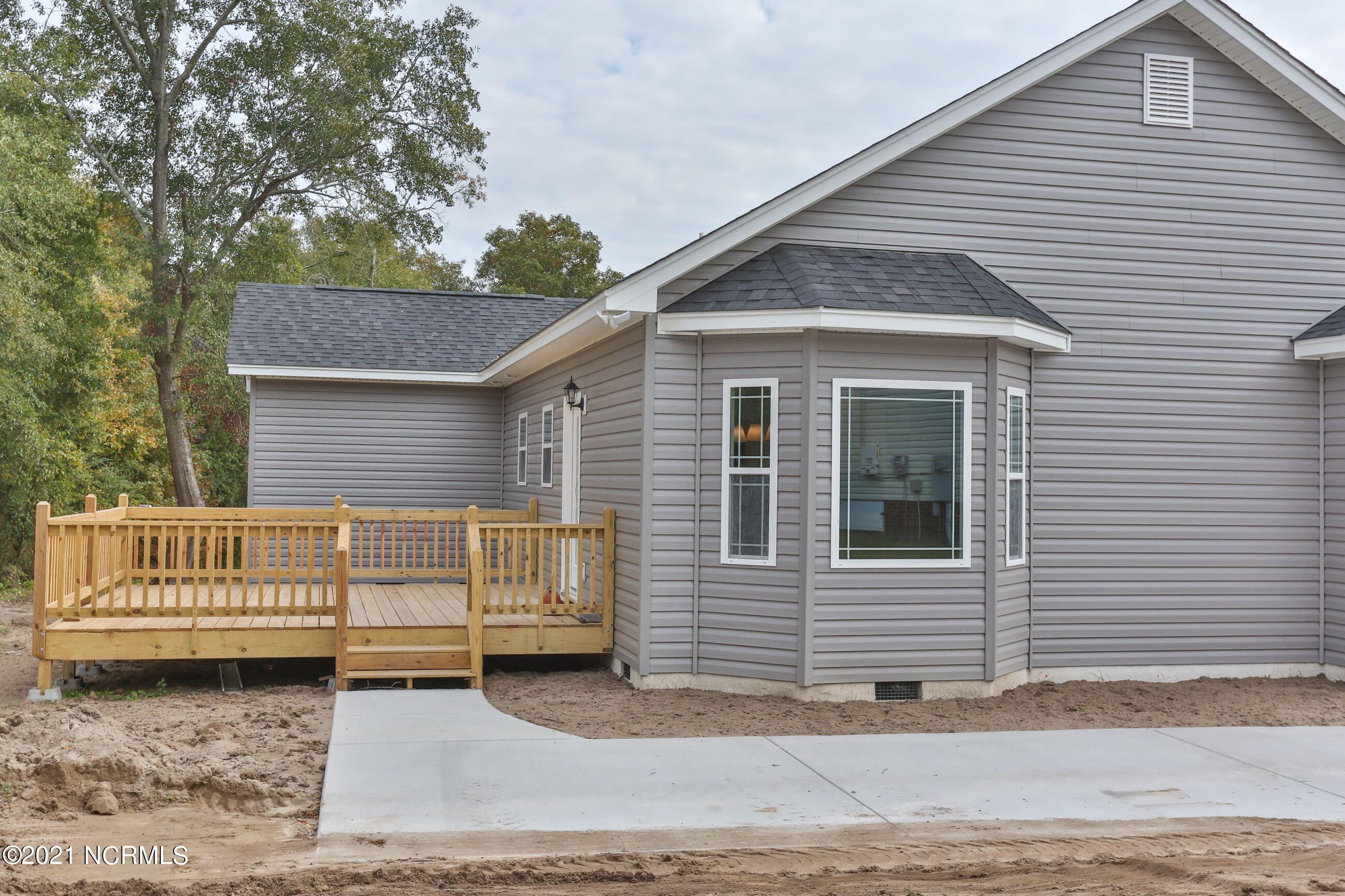 2024 Brooklyn Lane Rockingham, NC 28379 - Photo 25 of 28 b21