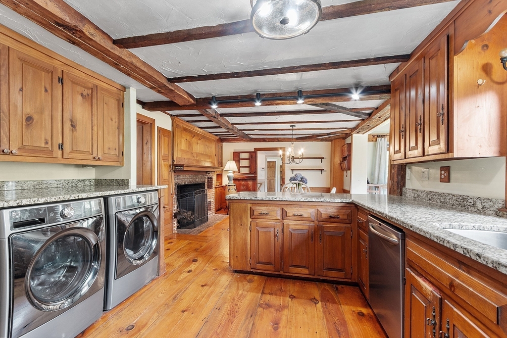 48 Crosby Road Berlin, MA 01503 - Photo 8 of 35 Gallery Image 8
