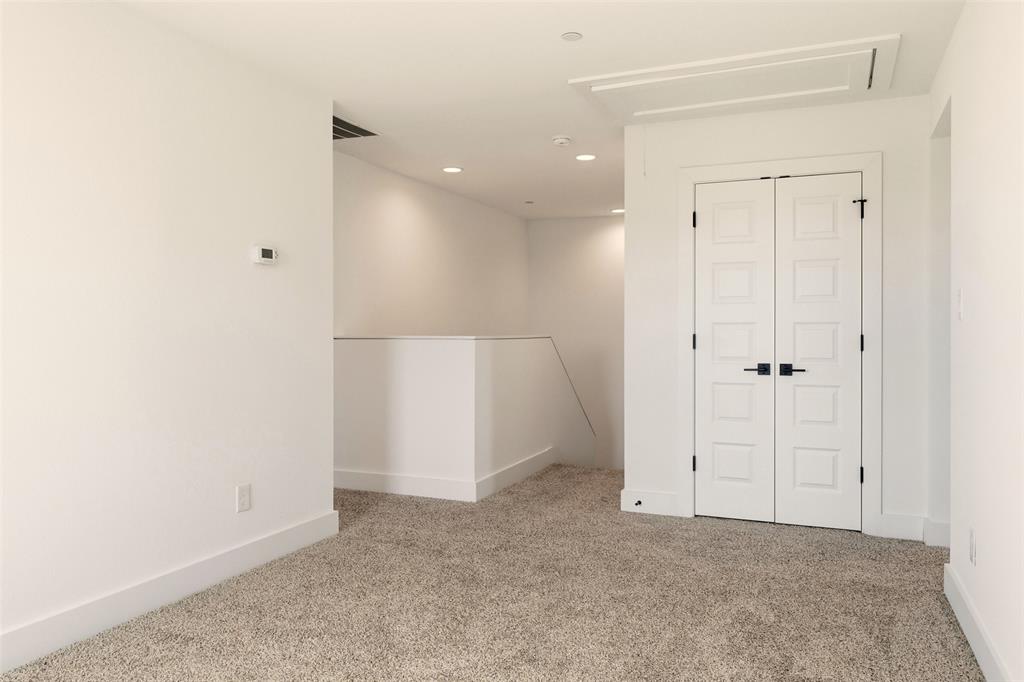 8902 Lowell Street Rowlett, TX 75089 - Photo 11 of 32 a view of an empty room