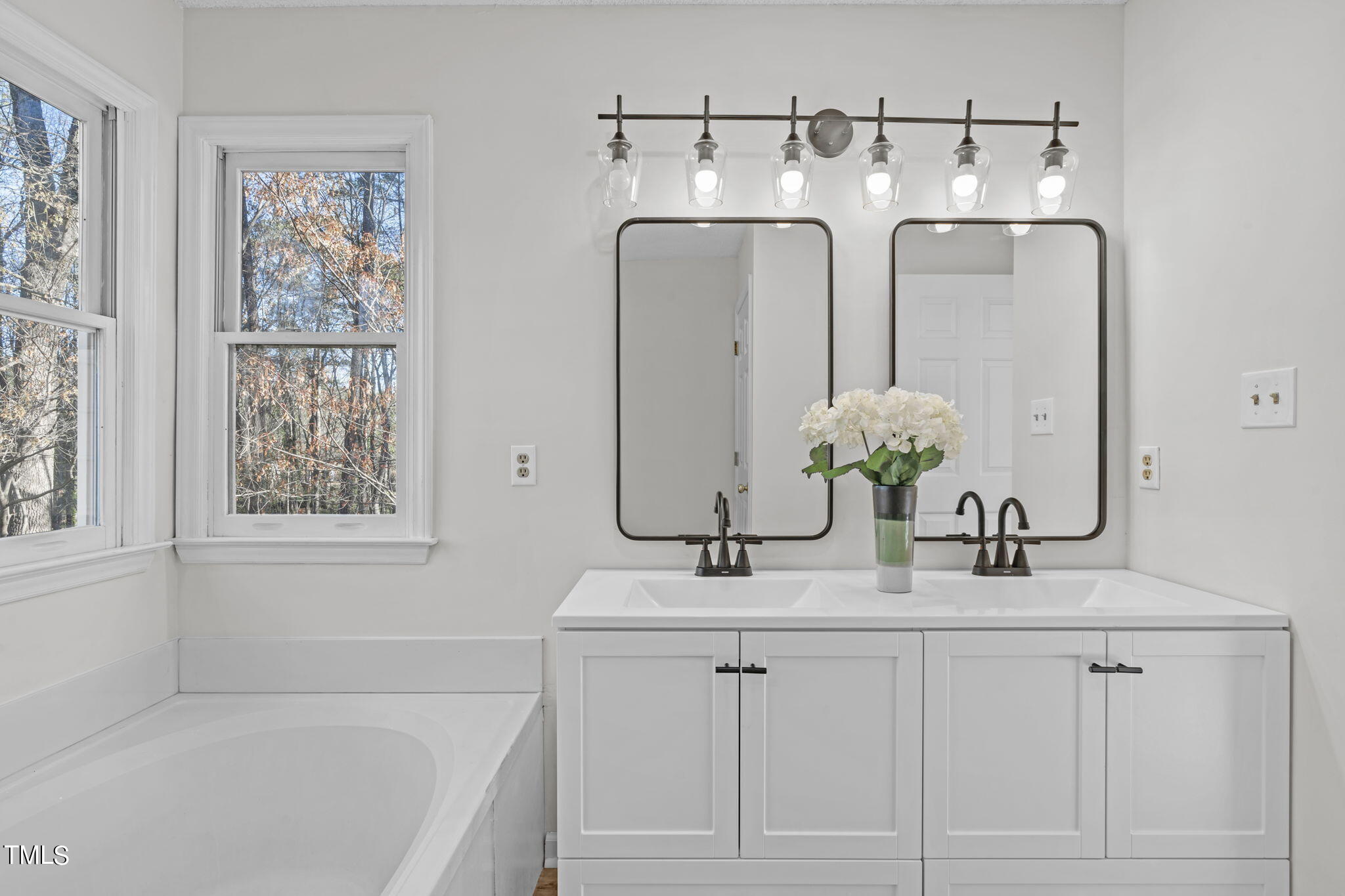 4601 Fisk Court Raleigh, NC 27604 - Photo 28 of 49 Primary Bath