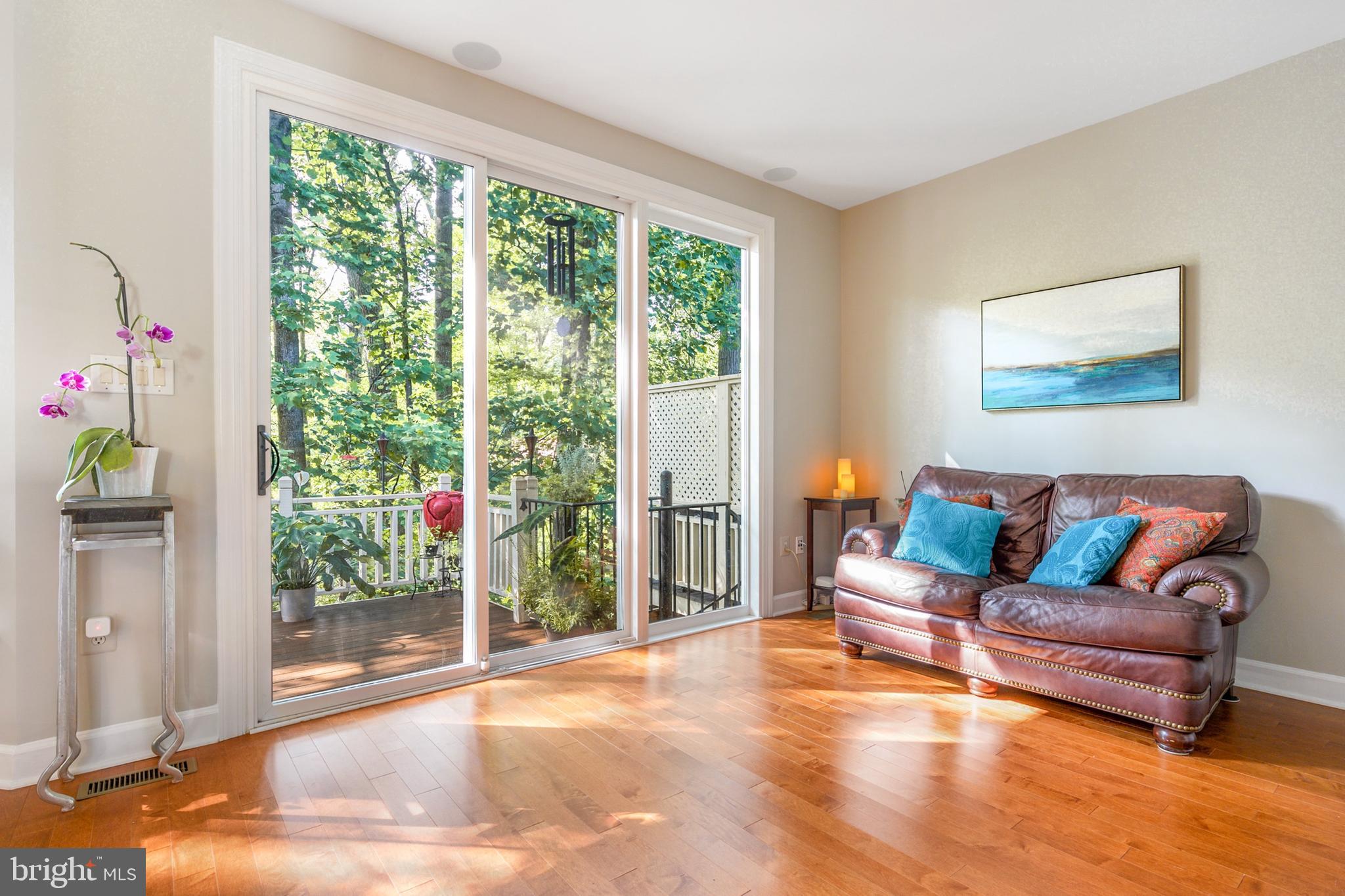 11498 Waterhaven Court Reston, VA 20190 - Photo 11 of 56