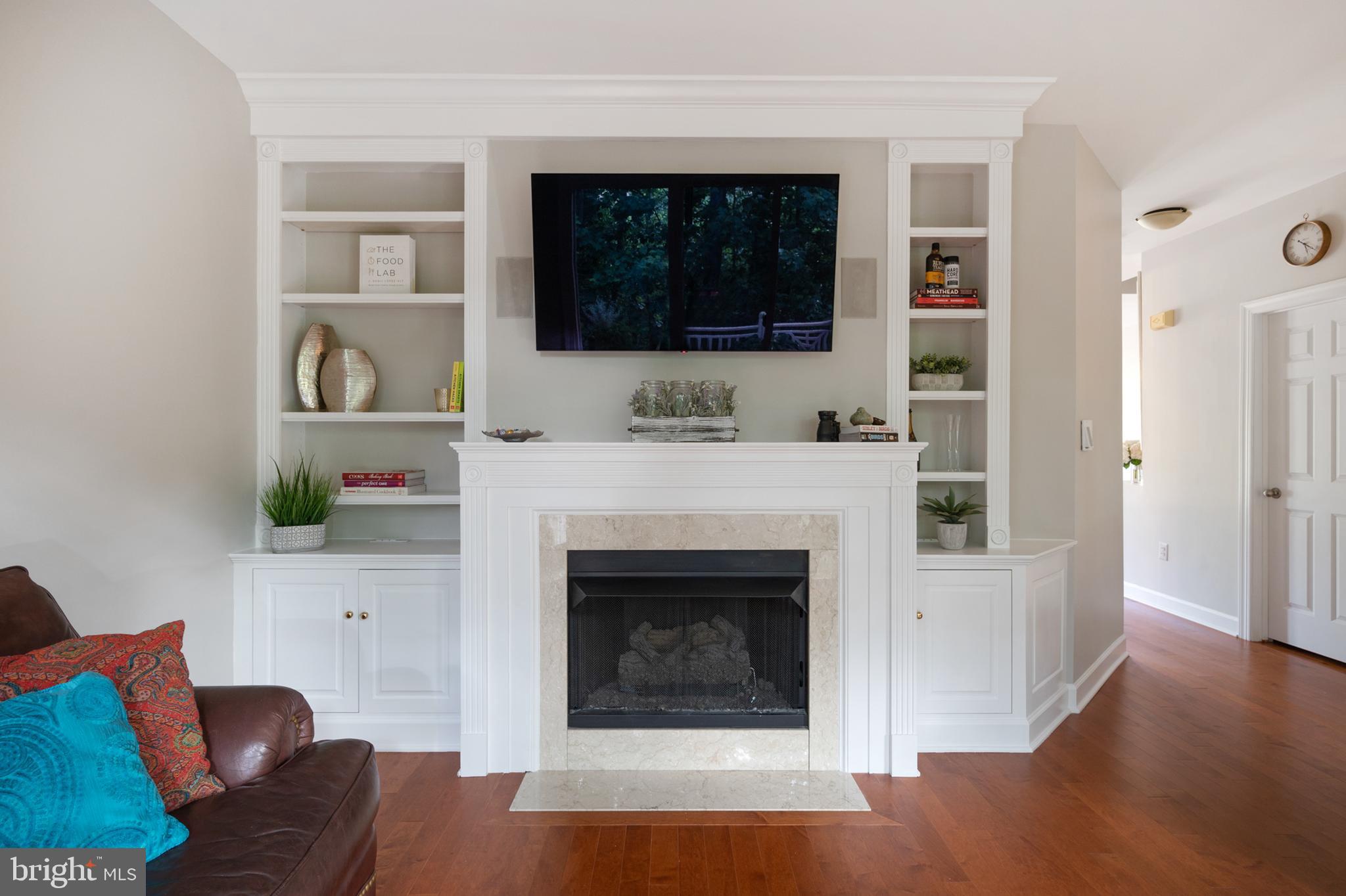 11498 Waterhaven Court Reston, VA 20190 - Photo 13 of 56