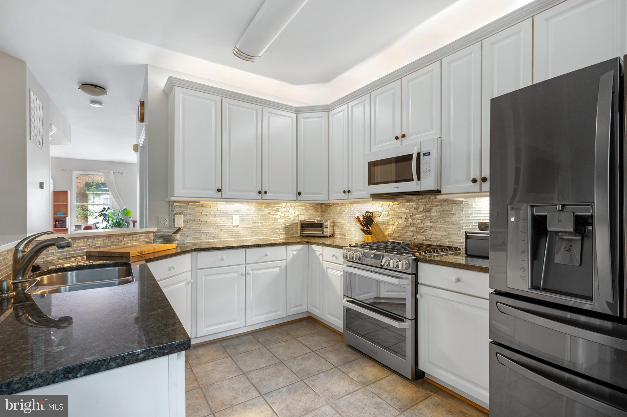 11498 Waterhaven Court Reston, VA 20190 - Photo 18 of 56