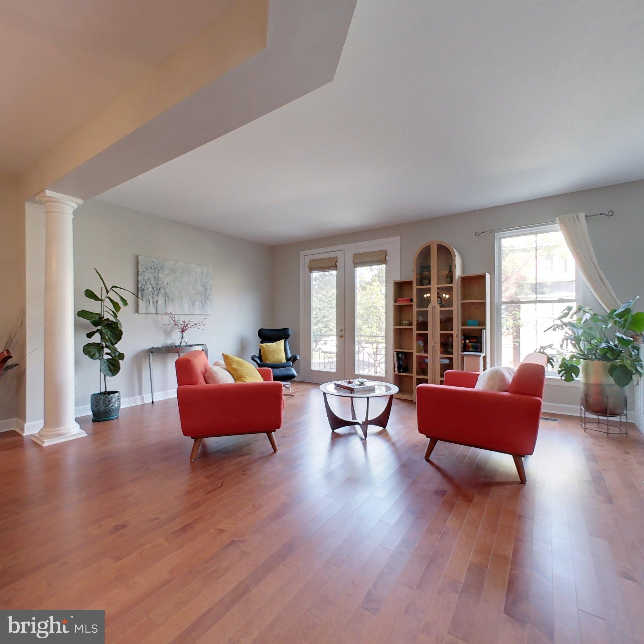 11498 Waterhaven Court Reston, VA 20190 - Photo 6 of 56