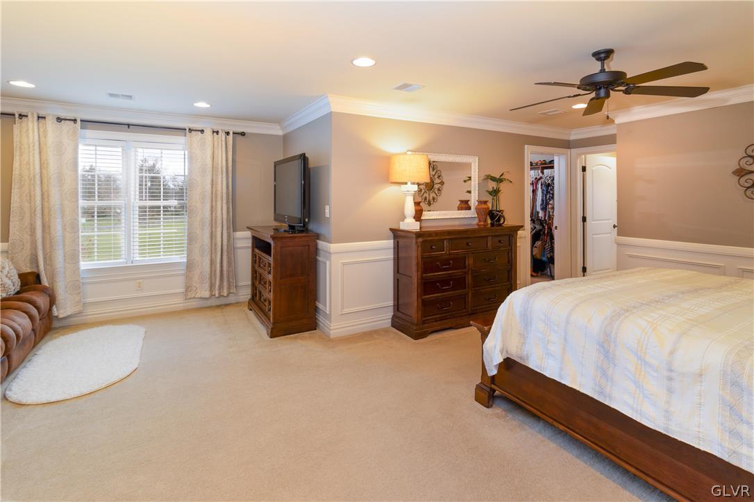403 Stone Bridge Road Perkasie, PA 18944 - Photo 17 of 50 Massive Master Bedroom with sitting area