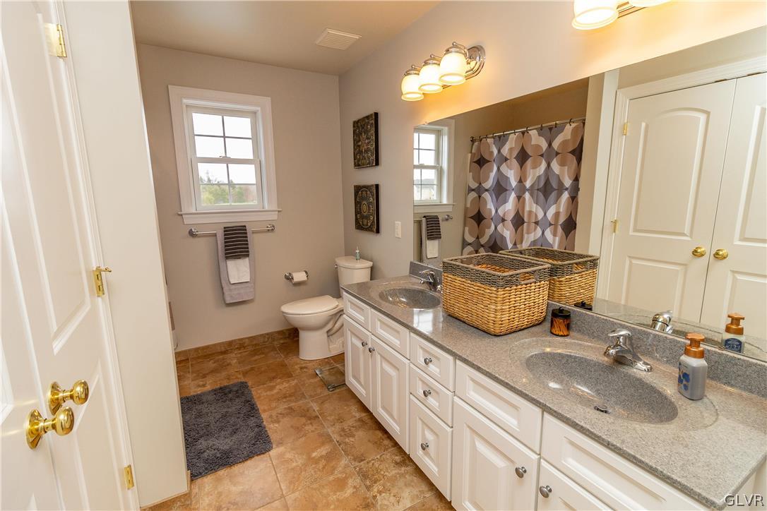 403 Stone Bridge Road Perkasie, PA 18944 - Photo 27 of 50 Gallery Image 27