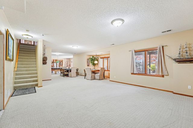 $1,300,000 | 18685 Highview Avenue, Lakeville, MN 55044