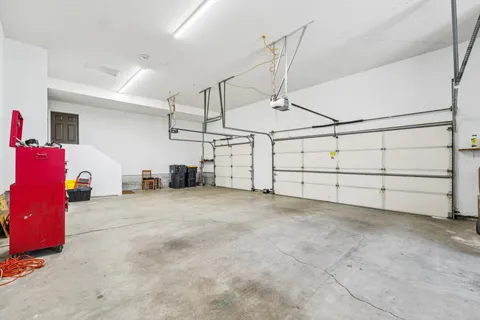 $1,300,000 | 18685 Highview Avenue, Lakeville, MN 55044