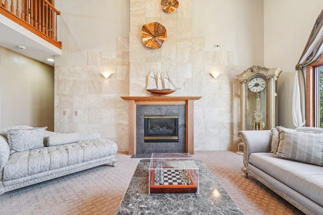 $1,300,000 | 18685 Highview Avenue, Lakeville, MN 55044