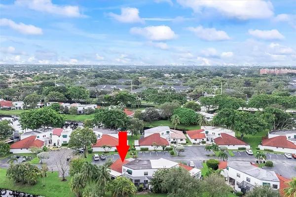 $2,300 | 385 Northwest 36th Avenue, Deerfield Beach, FL 33442