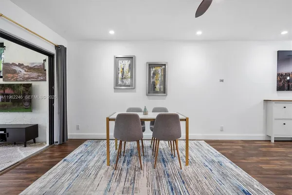 $2,300 | 385 Northwest 36th Avenue, Deerfield Beach, FL 33442