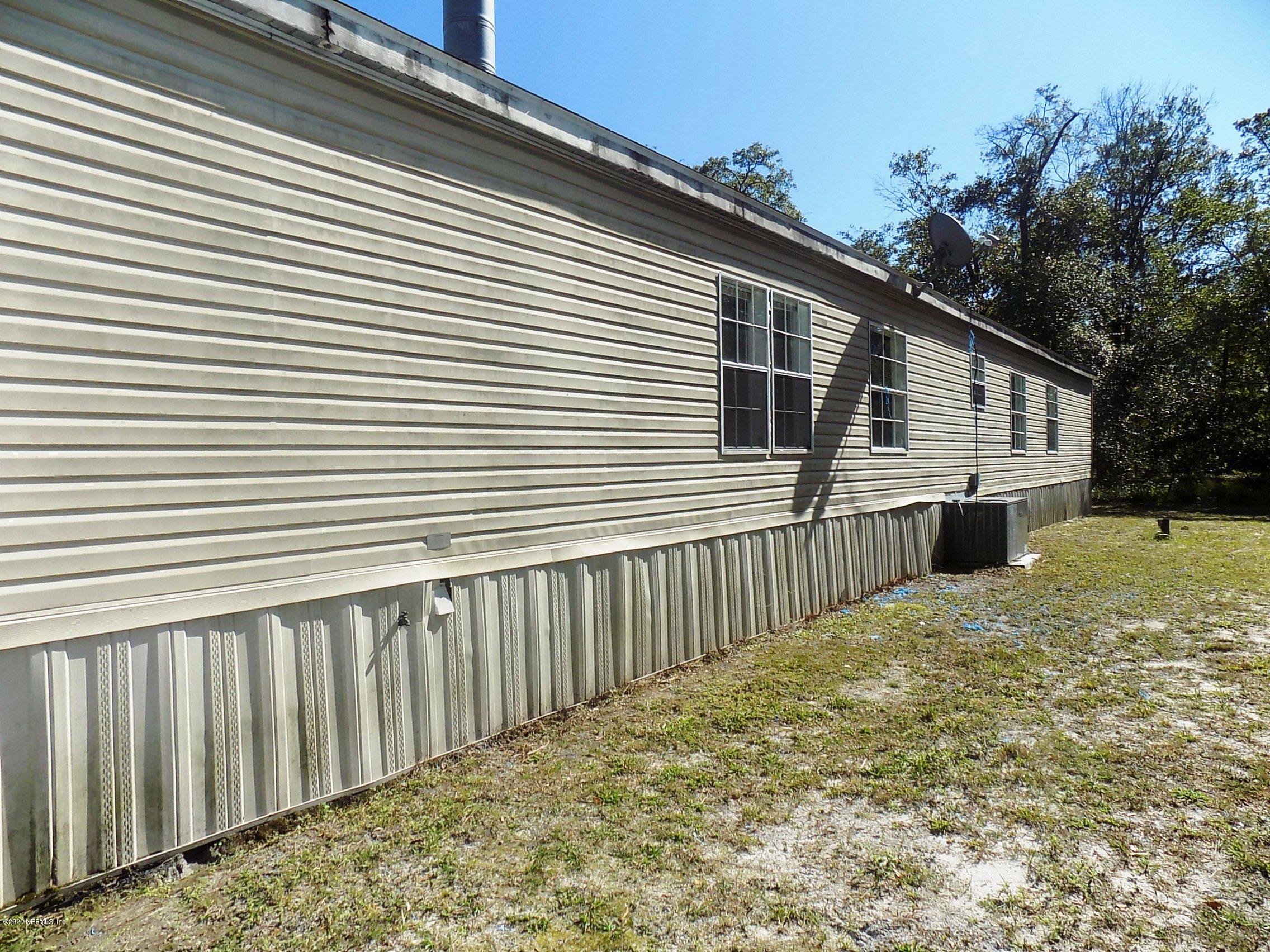 4453 Bondarenko Road Keystone Heights, FL 32656 - Photo 35 of 42 rear