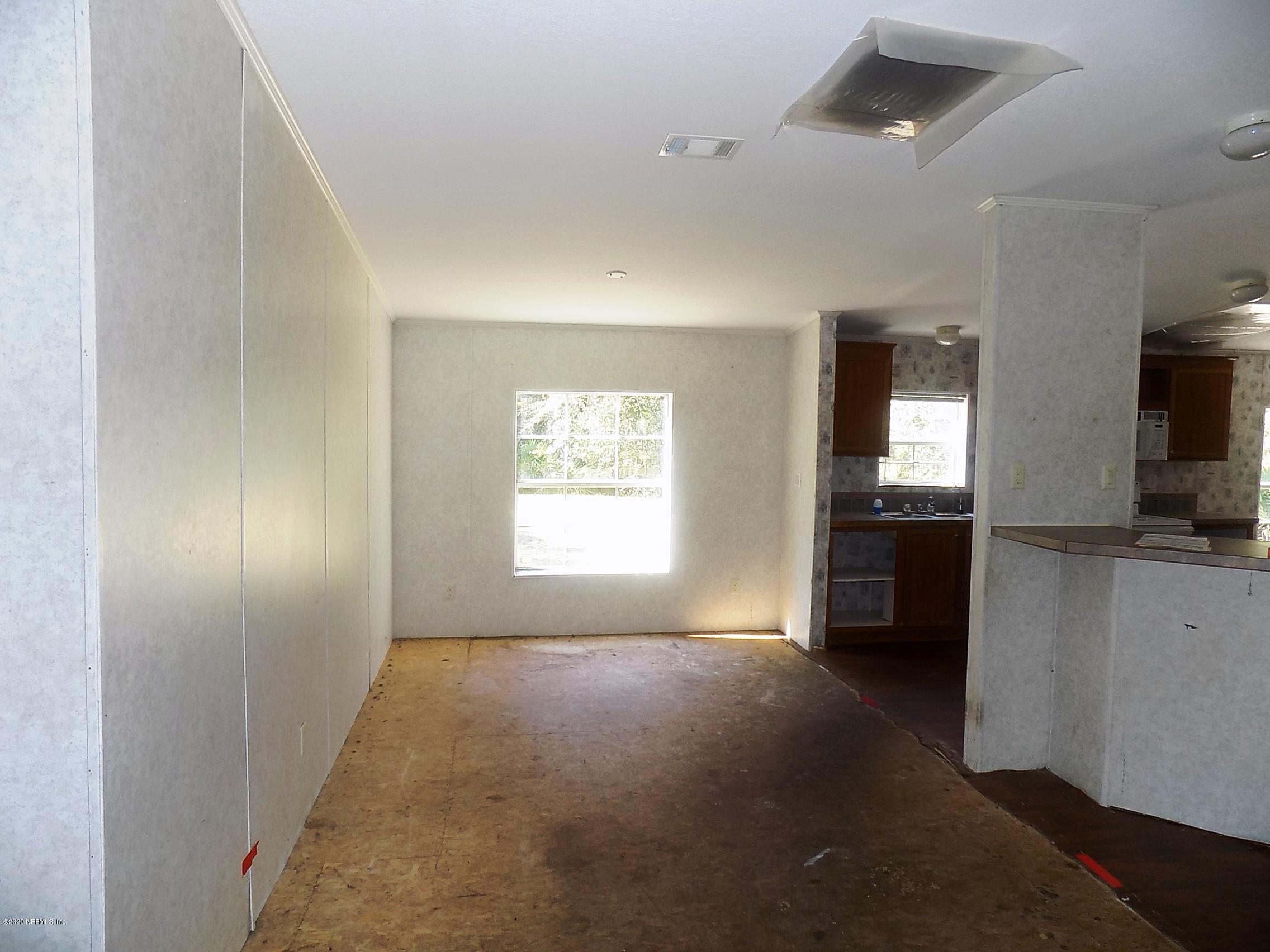 4453 Bondarenko Road Keystone Heights, FL 32656 - Photo 8 of 42 dining room