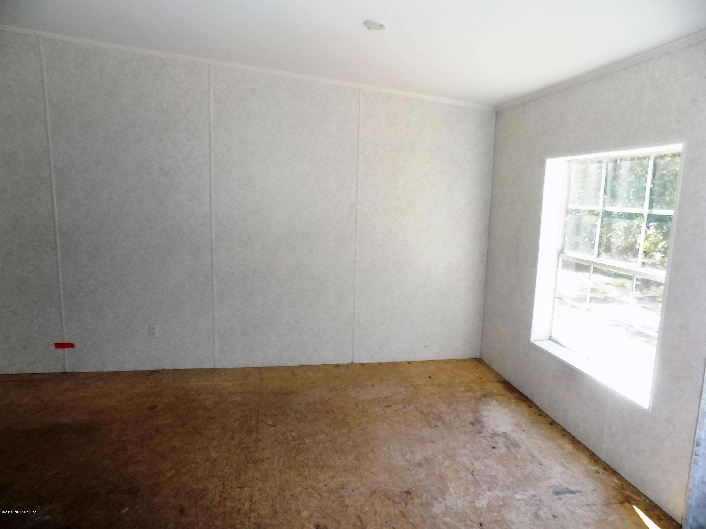 4453 Bondarenko Road Keystone Heights, FL 32656 - Photo 9 of 42 dining room-view 2