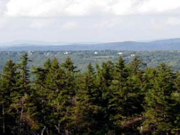 20 Summit Road New London, NH 03257 - Photo 1 of 8 Gallery Image 1