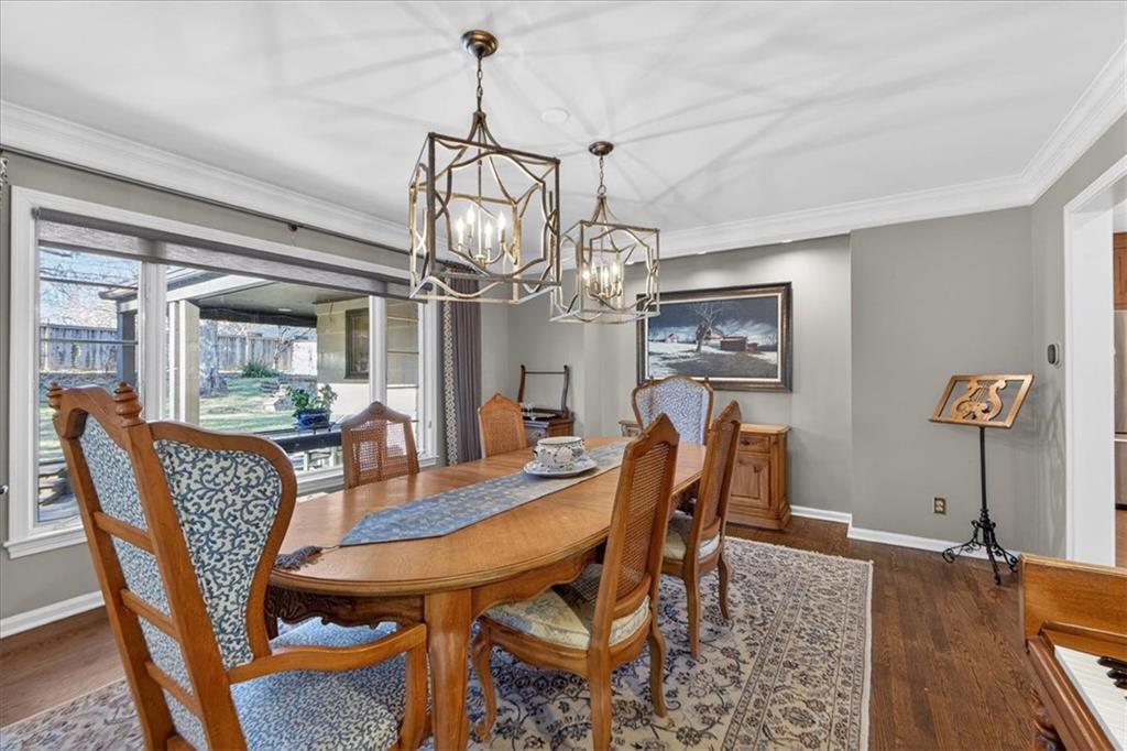 6440 Overbrook Road Mission Hills, KS 66208 - Photo 19 of 79