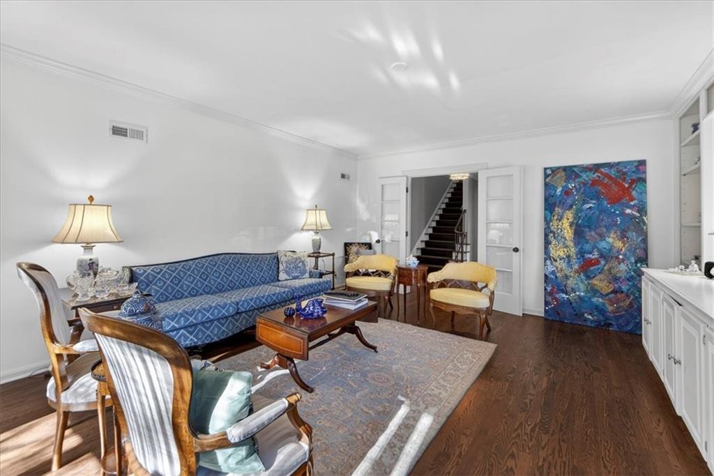 6440 Overbrook Road Mission Hills, KS 66208 - Photo 10 of 79