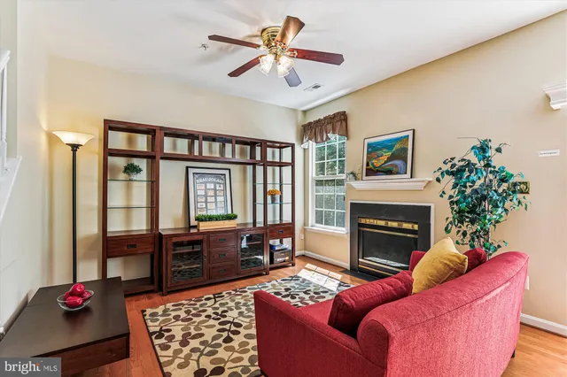 $450,000 | 1307 Windleaf Drive, Unit 139N, Reston, VA 20194