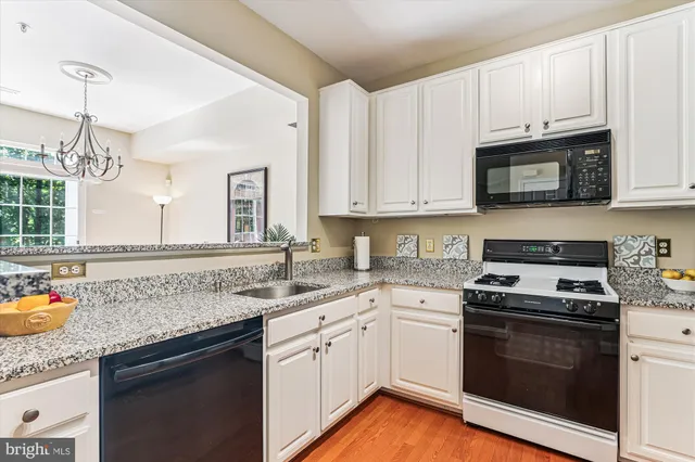 $450,000 | 1307 Windleaf Drive, Unit 139N, Reston, VA 20194