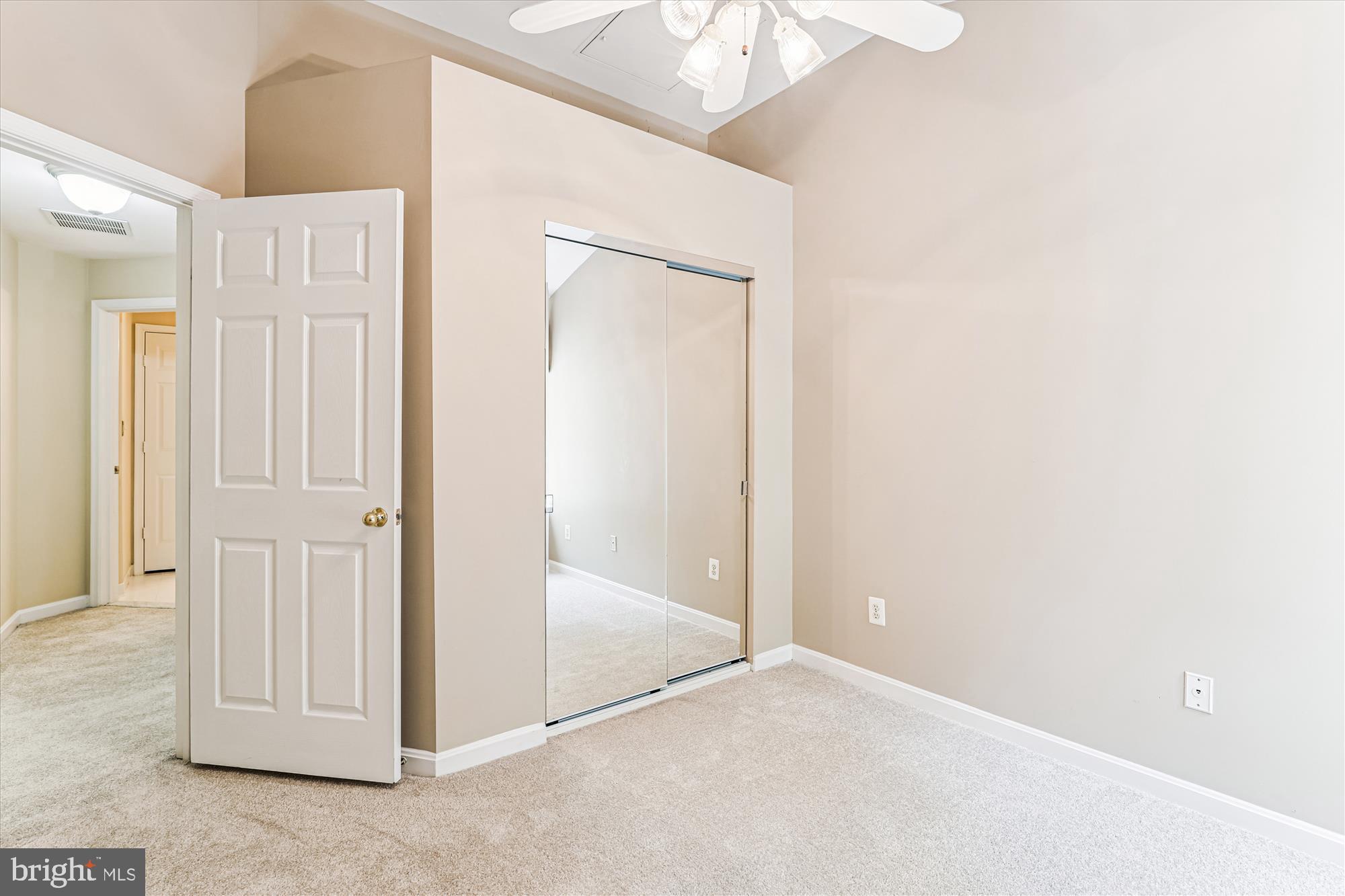 1307 Windleaf Drive, Unit 139N Reston, VA 20194 - Photo 31 of 38 a view of an empty room