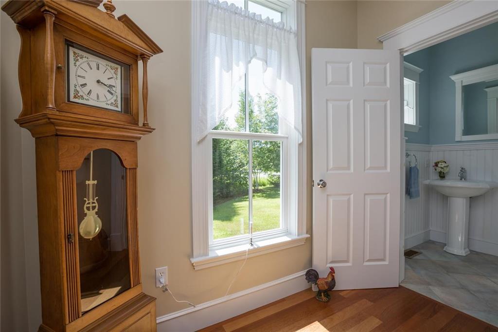 32 Cortland Road Freeport, ME 04032 - Photo 21 of 35 Photo