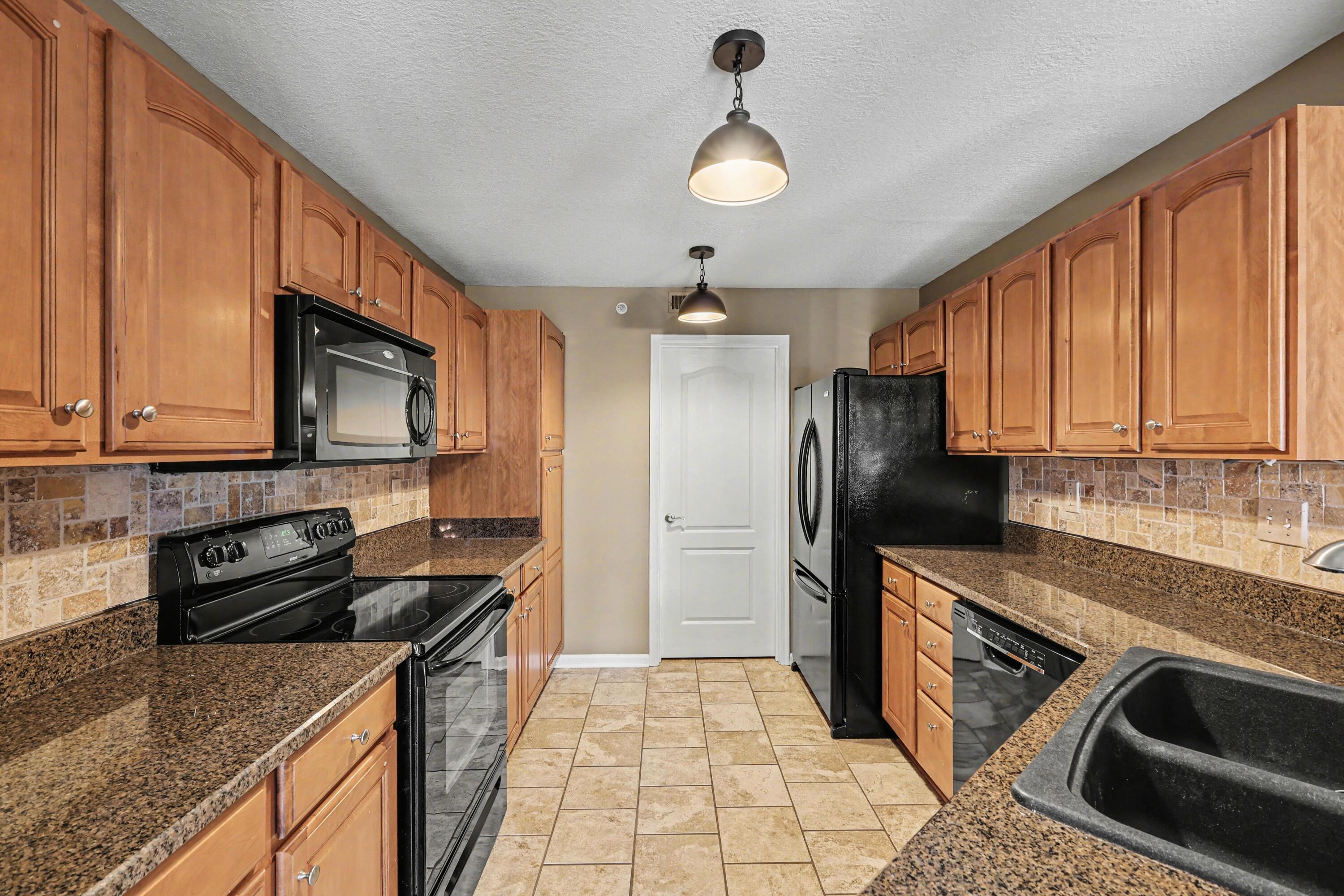 875 Slate View Cold Spring, KY 41076 - Photo 11 of 33 Kitchen