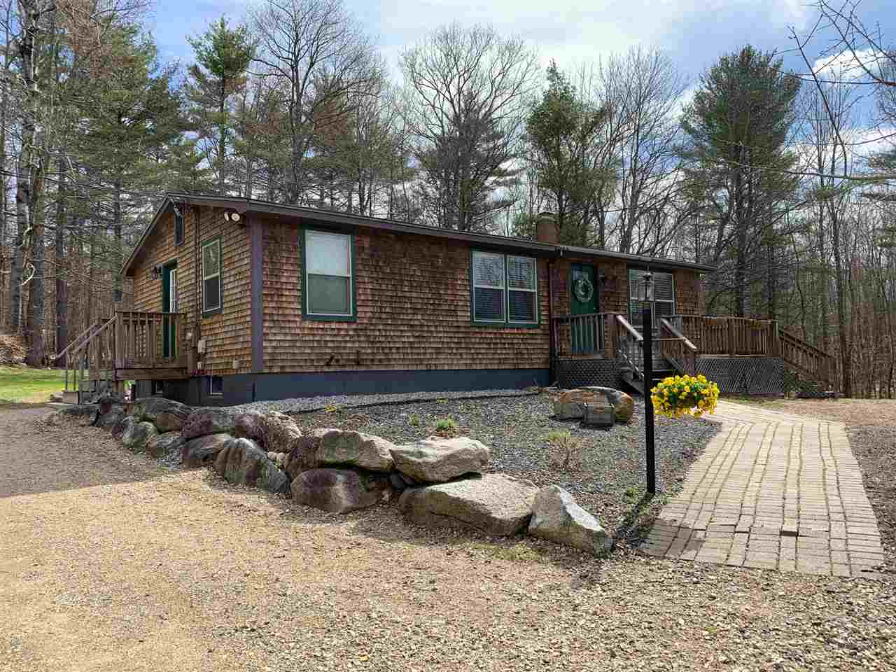 101 Beach Pond Road Wolfeboro, NH 03894 - Photo 1 of 23 Gallery Image 1