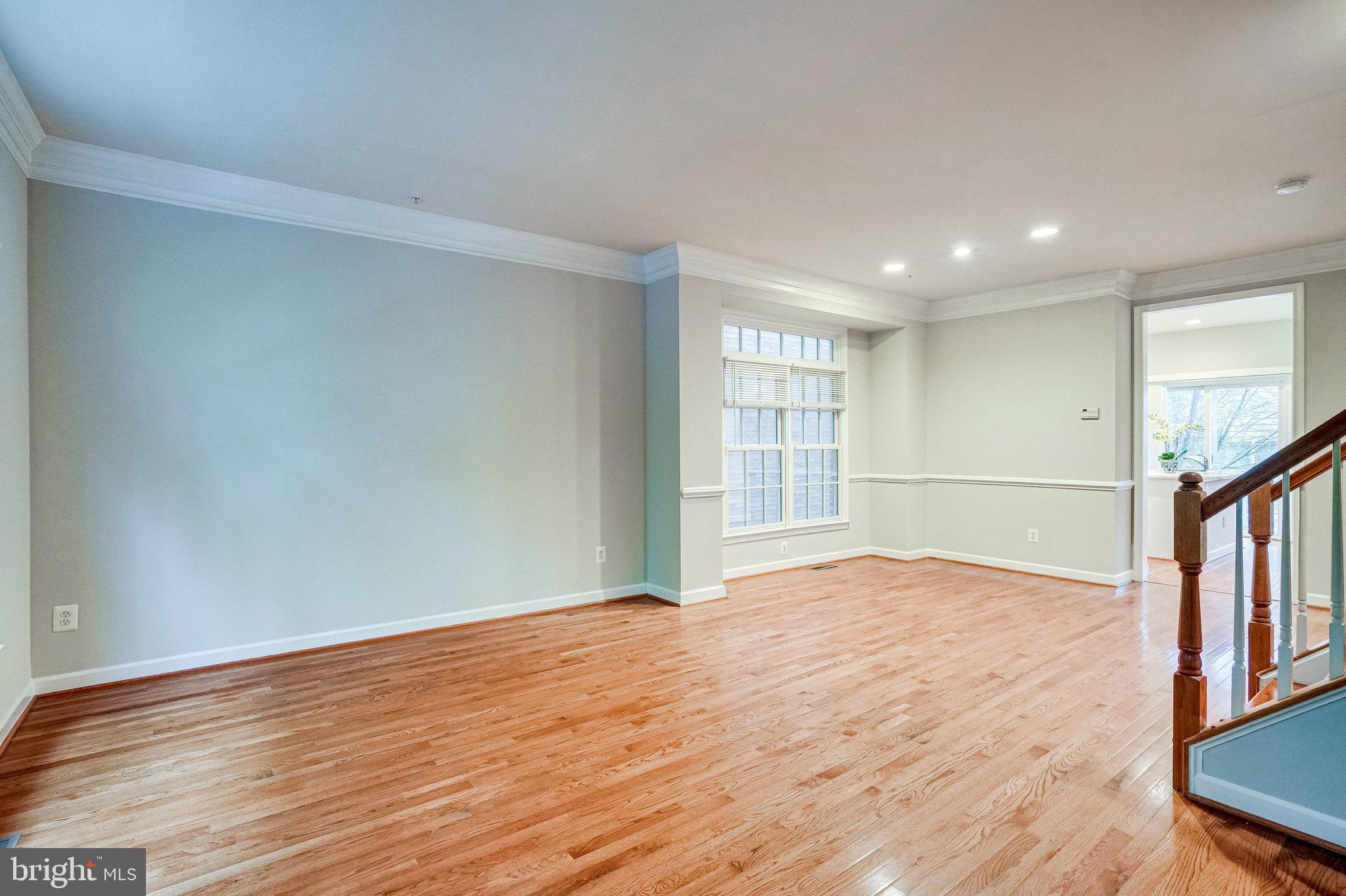 316 Fallsgrove Drive Rockville, MD 20850 - Photo 17 of 66