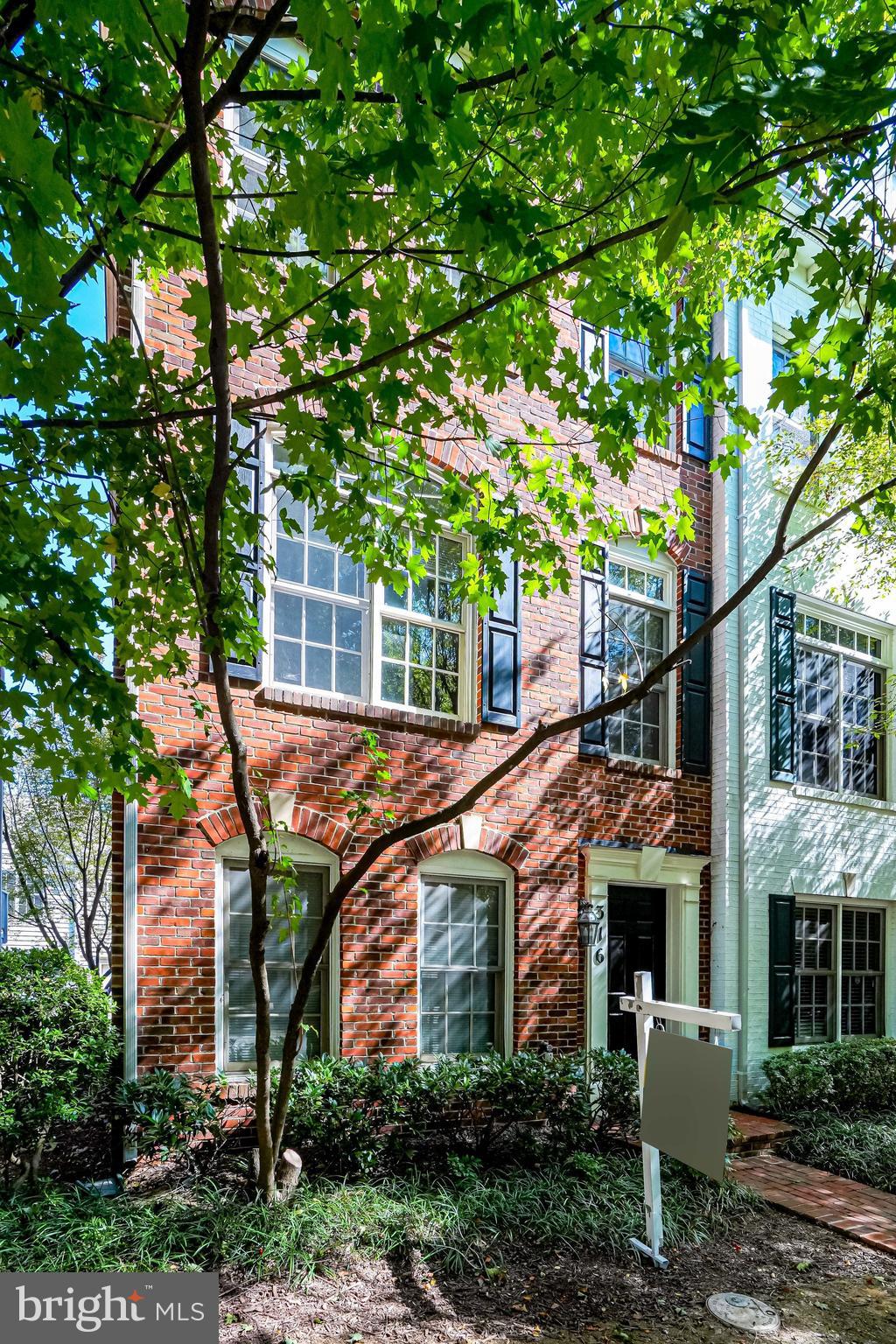 316 Fallsgrove Drive Rockville, MD 20850 - Photo 59 of 66