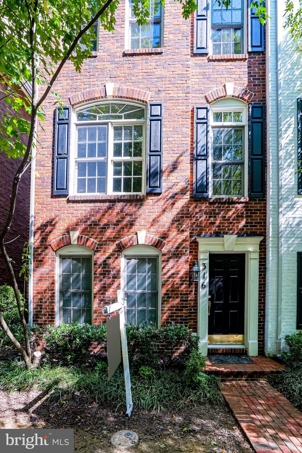 316 Fallsgrove Drive Rockville, MD 20850 - Photo 60 of 66