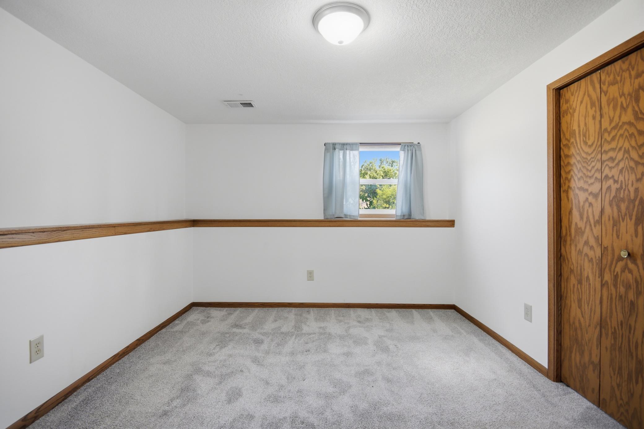 717 Colonial Circle Faribault, MN 55021 - Photo 34 of 65