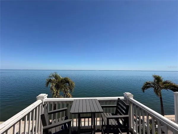 $2,899 | 4942 Coquina Key Drive Southeast, St. Petersburg, FL 33705