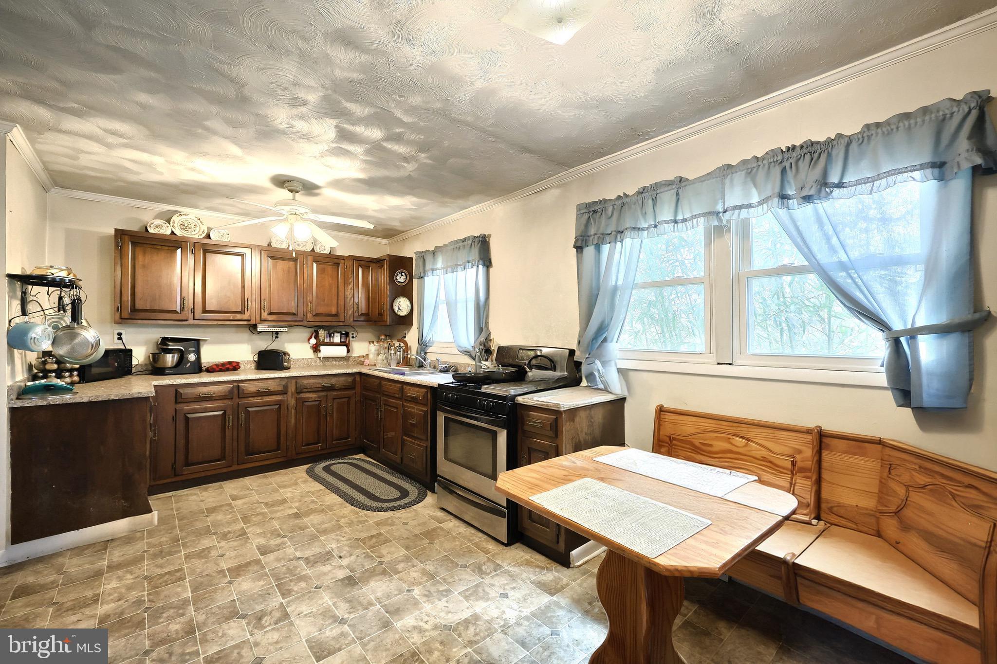 185 Hunterstown Hampton Road Gettysburg, PA 17325 - Photo 7 of 37