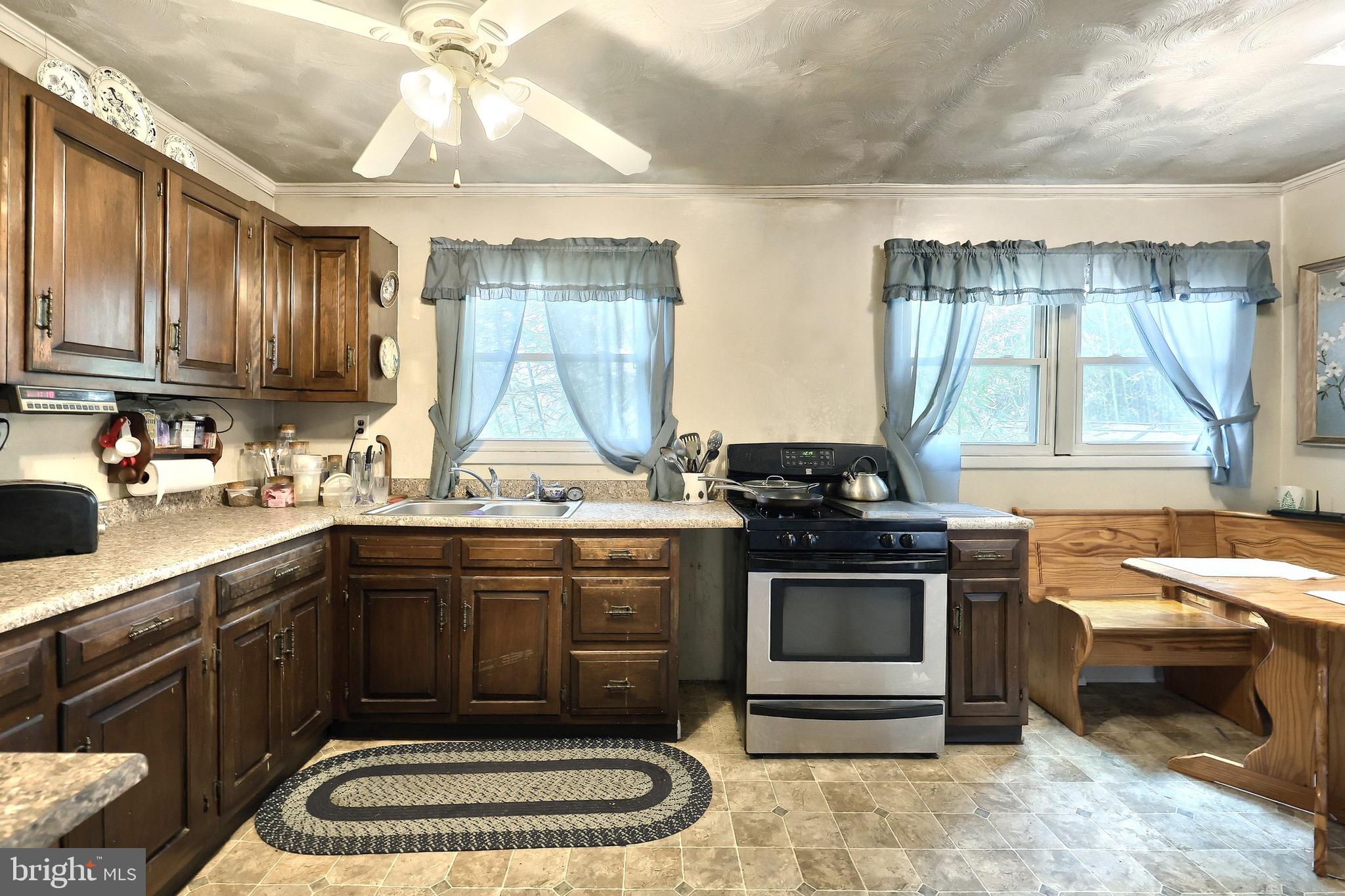 185 Hunterstown Hampton Road Gettysburg, PA 17325 - Photo 9 of 37