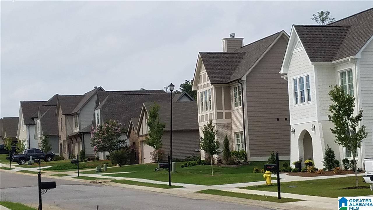 1182 Emerald Ridge Drive Calera, AL 35040 - Photo 3 of 28