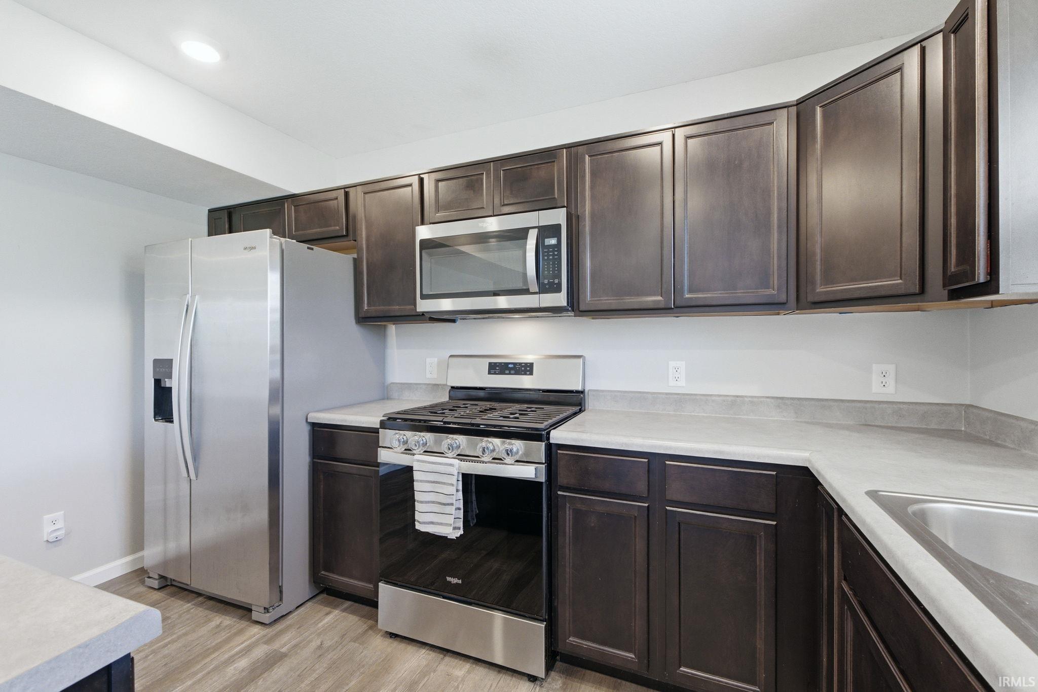 4809 Carson Court Woodburn, IN 46797 - Photo 13 of 36