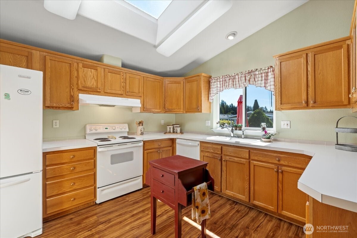 23825 15th Avenue Southeast, Unit 180 Bothell, WA 98021 - Photo 10 of 26 Gallery Image 10