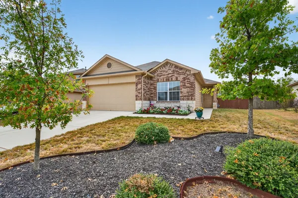 $279,900 | 131 Coleto Creek Loop, Kyle, TX 78640